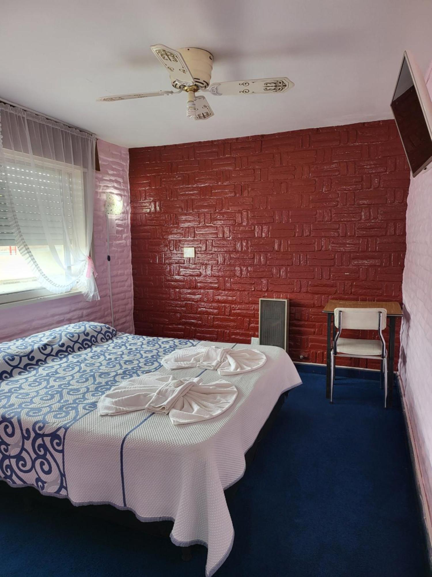 Hotel Car Mar 米娜克拉韦罗 外观 照片
